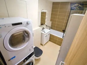 Prodej bytu 2+kk, Praha - Uhříněves, Ke kříži, 42 m2