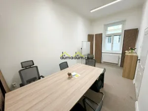 Prodej bytu 4+kk, Praha, Pernerova, 88 m2
