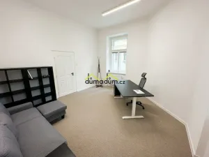 Prodej bytu 4+kk, Praha, Pernerova, 88 m2