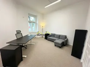 Prodej bytu 4+kk, Praha, Pernerova, 88 m2