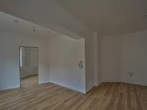 Prodej bytu 2+kk, Praha - Strašnice, Průběžná, 67 m2