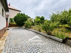 Prodej rodinného domu, Chlumčany, Komenského, 196 m2