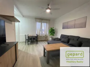Prodej bytu 3+1, Karlovy Vary, Sokolovská, 66 m2