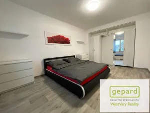 Prodej bytu 3+1, Karlovy Vary, Sokolovská, 66 m2