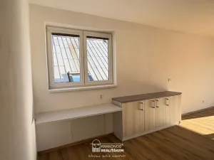 Pronájem bytu 2+kk, Hranice - Hranice I-Město, Pernštejnské náměstí, 53 m2