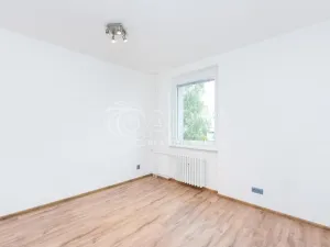 Pronájem bytu 3+1, Tábor, Helsinská, 68 m2