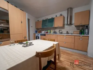 Prodej rodinného domu, Hrušovany u Brna, Vodní, 1000 m2