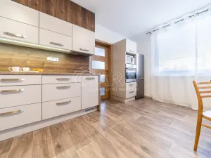 Pronájem bytu 2+1, Chrudim - Chrudim IV, Čáslavská, 66 m2