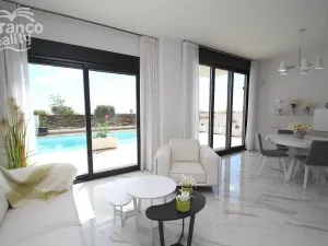 Prodej rodinného domu, San Miguel de Salinas, Alicante, Španělsko, 144 m2
