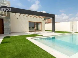 Prodej rodinného domu, Torrevieja, Alicante, Španělsko, 295 m2