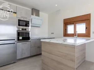 Prodej rodinného domu, Torrevieja, Alicante, Španělsko, 295 m2