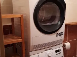 Pronájem bytu 2+kk, Praha, Kryšpínova, 52 m2
