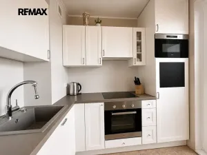 Prodej bytu 3+1, Praha - Střížkov, Střížkovská, 66 m2