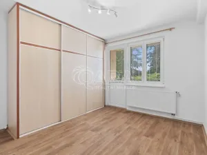 Prodej bytu 3+1, Velký Osek, Revoluční, 68 m2