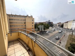 Pronájem bytu 2+kk, Praha - Vysočany, Pod pekárnami, 86 m2