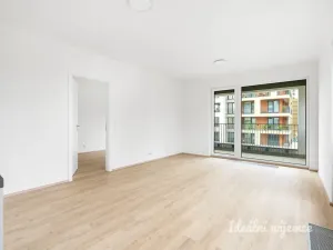 Pronájem bytu 2+kk, Praha - Hloubětín, Domalípova, 60 m2