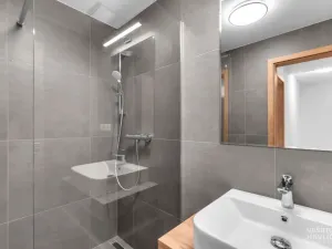 Pronájem bytu 2+kk, Hradec Králové - Kukleny, Pražská třída, 106 m2