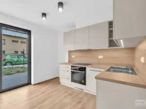 Pronájem bytu 2+kk, Hradec Králové - Kukleny, Pražská třída, 106 m2