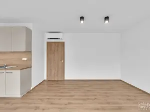 Pronájem bytu 2+kk, Hradec Králové - Kukleny, Pražská třída, 106 m2