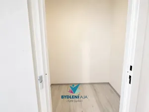 Pronájem bytu 2+1, Krupka, Karla Čapka, 62 m2