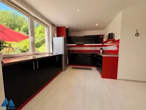 Prodej rodinného domu, Lánov, 164 m2