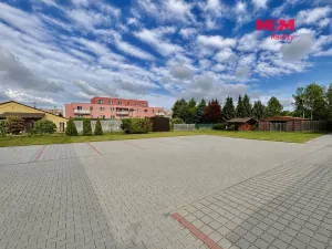 Pronájem kanceláře, Pardubice - Staré Čívice, Přeloučská, 140 m2