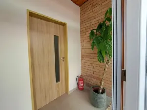 Pronájem skladu, Zlín, Masarykova, 180 m2