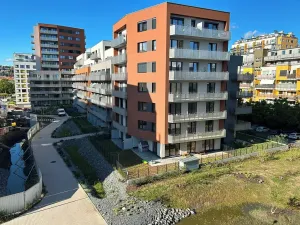 Pronájem bytu 2+kk, Praha - Vysočany, Poděbradská, 57 m2