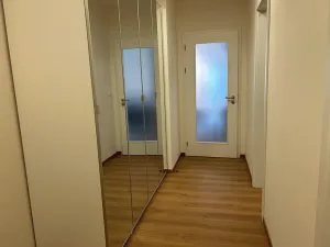 Pronájem bytu 2+kk, Praha - Vysočany, Poděbradská, 57 m2
