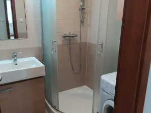 Pronájem bytu 2+1, Ostrov, Jungmannova, 64 m2