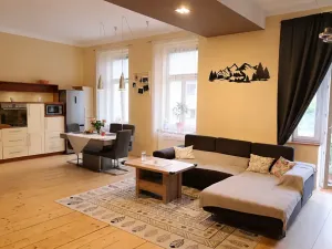 Pronájem bytu 3+kk, Mladá Boleslav, U cukrovaru, 150 m2