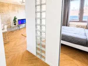 Prodej bytu 2+kk, Praha - Smíchov, Štefánikova, 49 m2