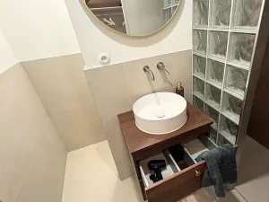 Prodej bytu 2+kk, Praha - Smíchov, Štefánikova, 49 m2