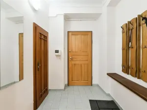 Pronájem bytu 2+kk, Praha, Ve Smečkách, 71 m2