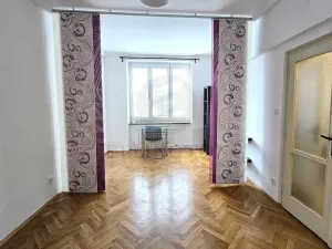 Pronájem bytu 1+1, Praha - Strašnice, Ke Strašnické, 39 m2