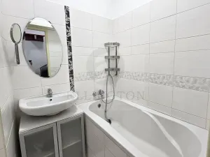 Pronájem bytu 1+1, Praha - Strašnice, Ke Strašnické, 39 m2