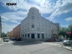 Pronájem bytu 1+kk, Praha - Libeň, Konšelská, 30 m2