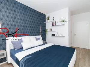 Prodej bytu 1+kk, Praha, Drnovská, 37 m2