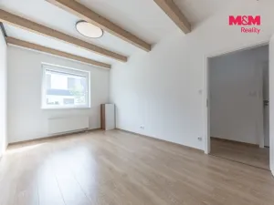 Pronájem rodinného domu, Praha - Březiněves, Pěnkaví, 110 m2