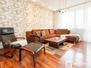 Prodej bytu 4+1, Praha - Černý Most, Šromova, 95 m2