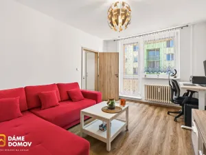 Prodej bytu 2+1, Hrušovany u Brna, Sídliště, 58 m2