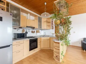 Pronájem bytu 2+kk, Praha - Újezd nad Lesy, Velebného, 57 m2