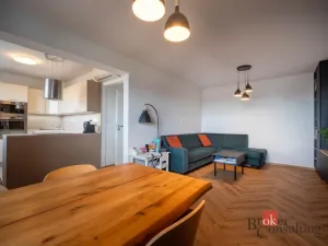 Prodej bytu 3+kk, Šlapanice, Švehlova, 78 m2