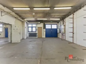 Pronájem výrobních prostor, Hradec Králové - Slezské Předměstí, Výrobní, 1059 m2