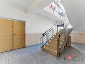 Pronájem výrobních prostor, Hradec Králové - Slezské Předměstí, Výrobní, 1059 m2