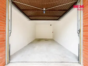 Pronájem garáže, Zlín, Nad Vývozem, 16 m2