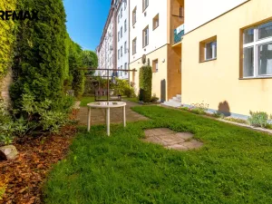 Pronájem bytu 2+kk, Hradec Králové, Škroupova, 56 m2