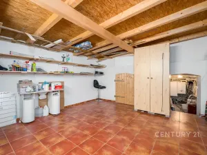 Prodej rodinného domu, Chlumec, Holubova, 241 m2