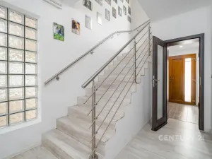 Prodej rodinného domu, Velké Žernoseky, 177 m2