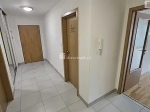 Pronájem bytu 3+kk, Praha - Hloubětín, Slévačská, 78 m2